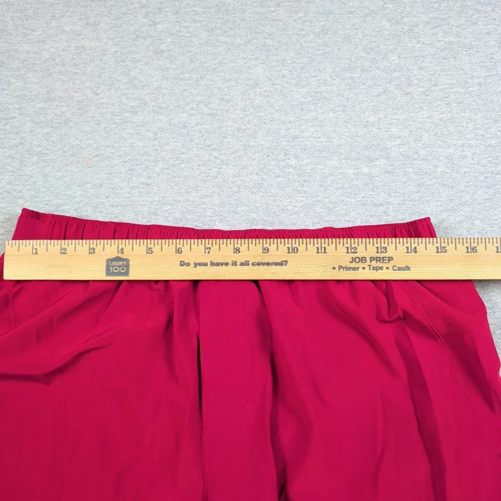 Lululemon x Barrys Stronger As One Shorts Ruby 4 Inch Inseam Lined Mens S/M